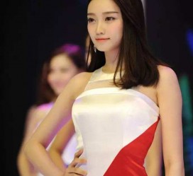 玉林成都特大模特兼职**(成都服拆模特兼职是实的吗)