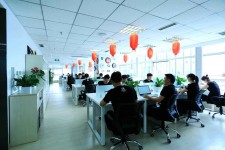 玉林成都雇用伴游司机(雇用成都客运班车旅游司机)
