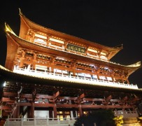 玉林长沙旅游攻略(长沙旅游攻略景点必去长沙美食街)