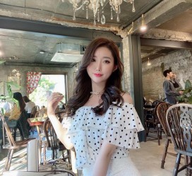 玉林想做兼职模特一般去哪找路子(想做兼职模特一般去哪找路子好)