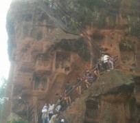 玉林乐山旅游攻略(乐山旅游攻略自由行路线推荐)