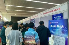 玉林北京伴游招聘 北京各大高校恢复线下招聘会，今年有什么不一样？记者探访