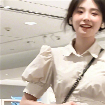 玉林高端纯出女孩雇用(高端名媛定造)奢华游艇豪侈生活月入50W