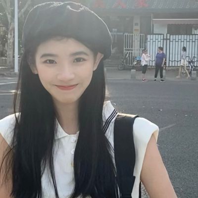 玉林商务伴游带客户去看海豚表演