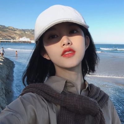 玉林伴游女生云飞扬的资料