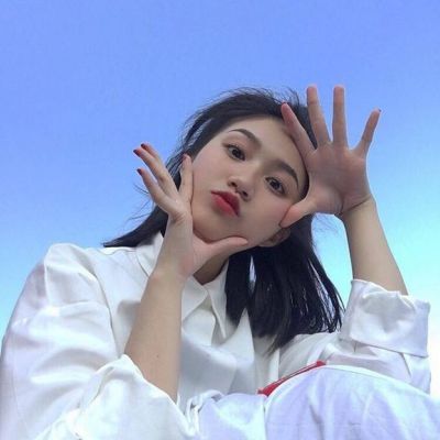 玉林伴游女生赵晴雅的资料