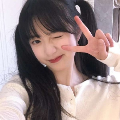 玉林伴游女生李欣怡的资料
