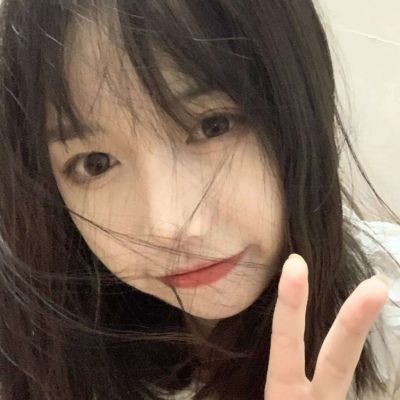 玉林伴游女生刘雨薇的资料