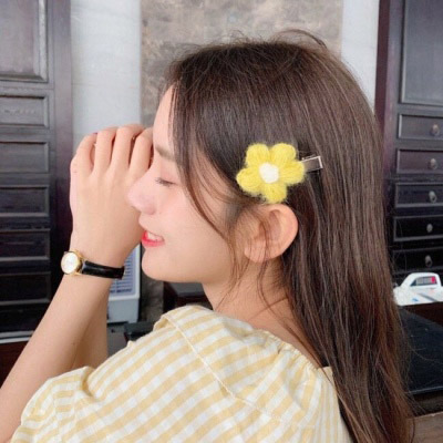 玉林伴游女生黄丽娜的资料