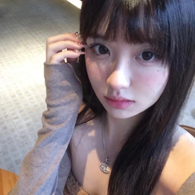 玉林伴游女生车简丽的资料