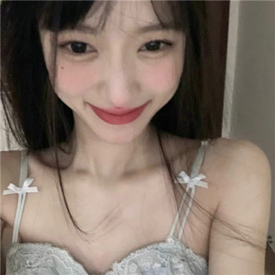 玉林伴游女生喻寒冰的资料
