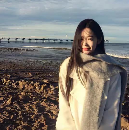玉林伴游女生周晓婷的资料?