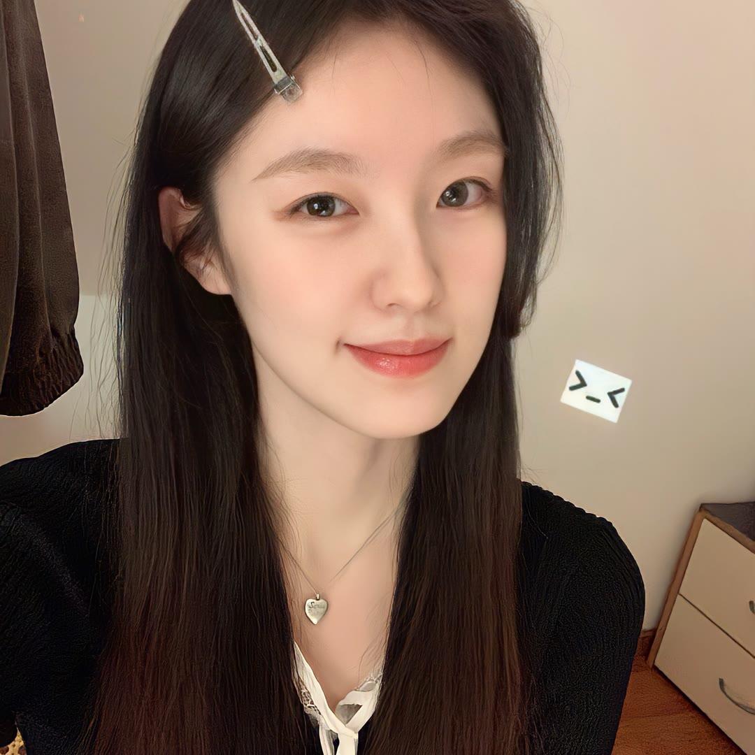 玉林伴游女生阮星禾的资料