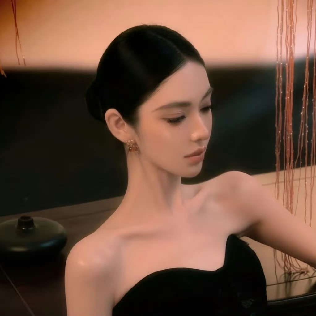 玉林伴游女生 | Emily的资料