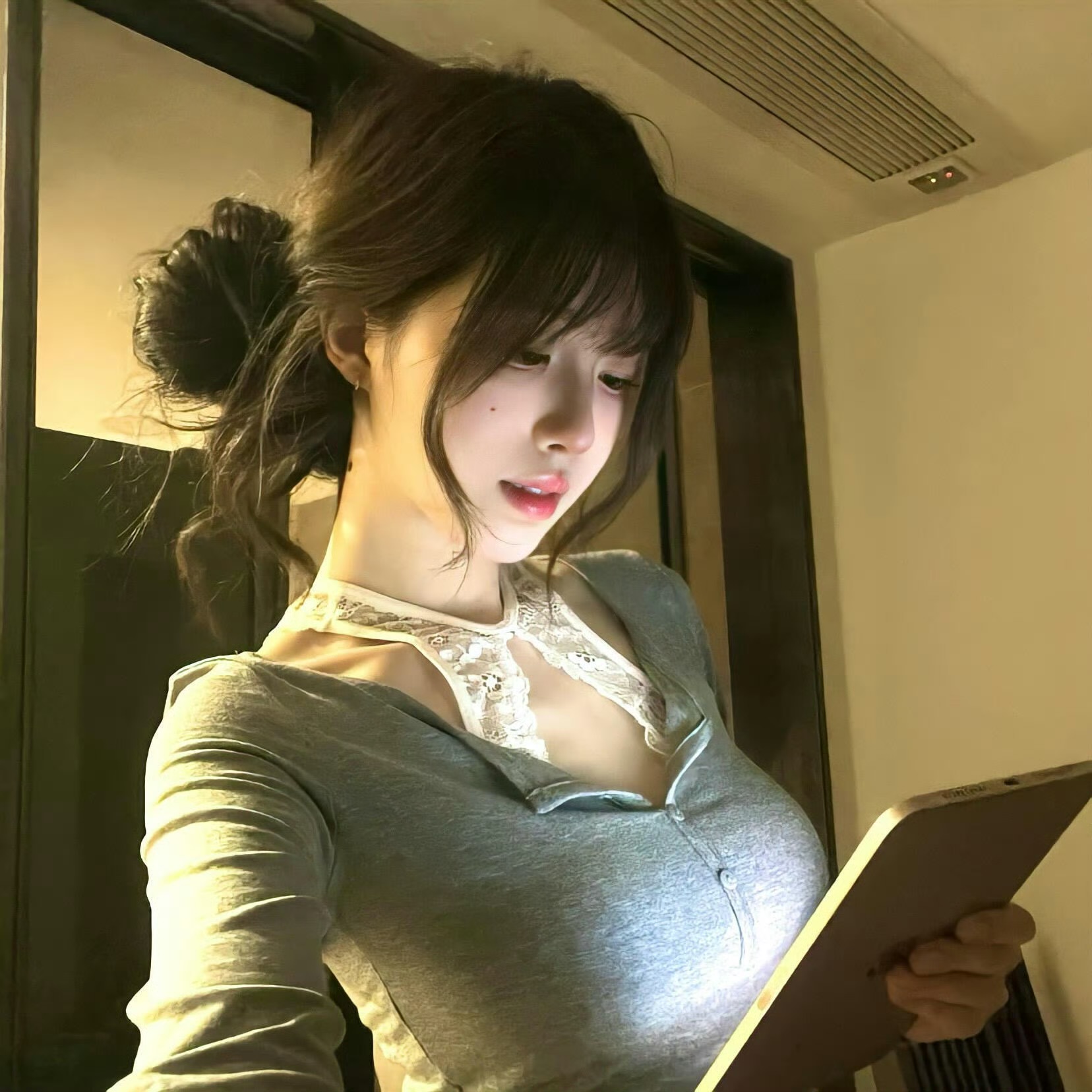 玉林伴游女生 | 索菲亚·王 (Sophia Wang)的资料